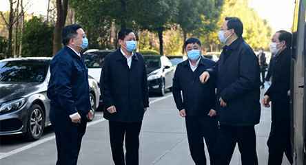 省委常委、苏州市委书记蓝绍敏来到网站名称调研